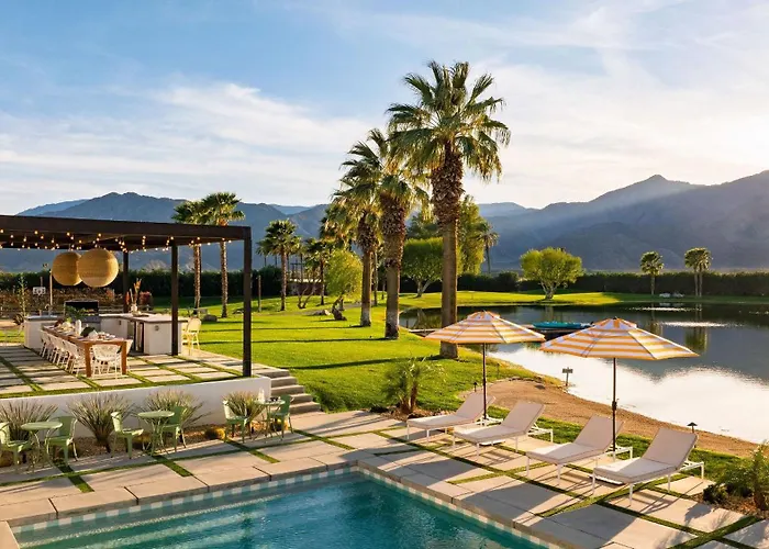 40-Acre Estate Priv Lake Tennis Golf Green Soccer Buena Vista By Avantstay La Quinta
